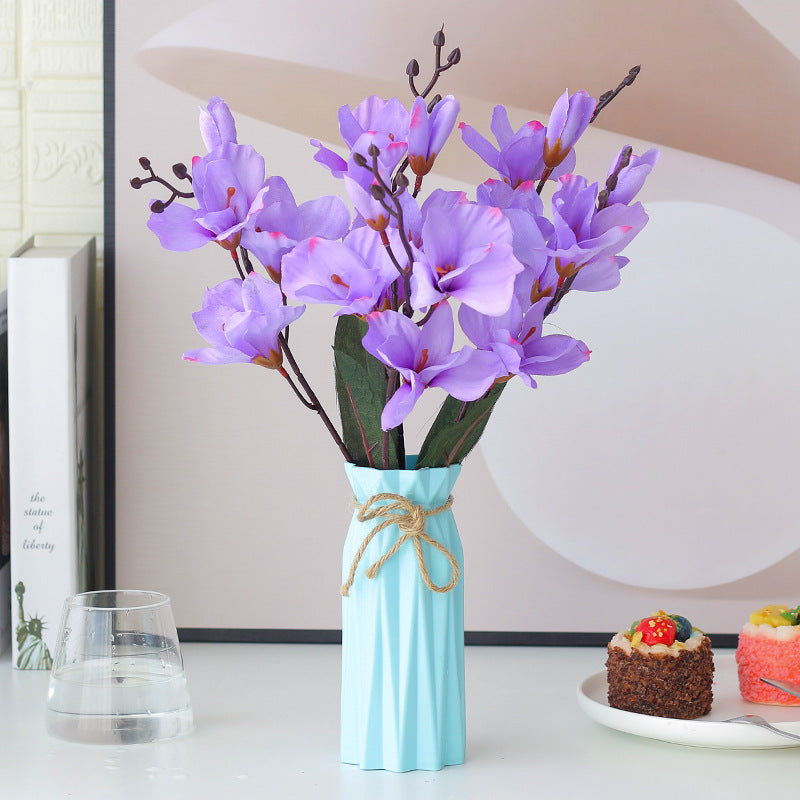 Decorative Faux Flowers for Dining Room and Bedroom