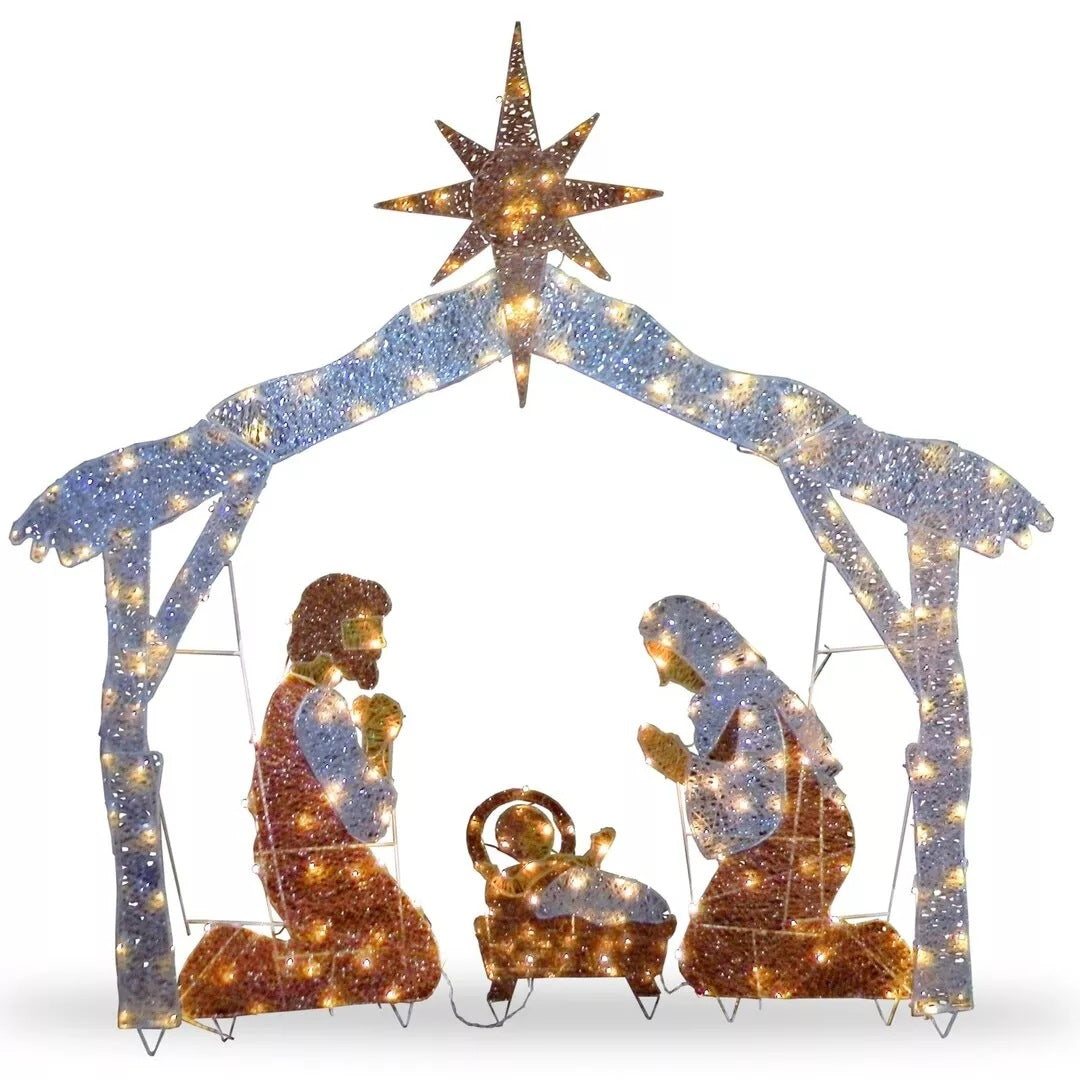 Christmas Family Yard Decoration with Light String (3 Figures)